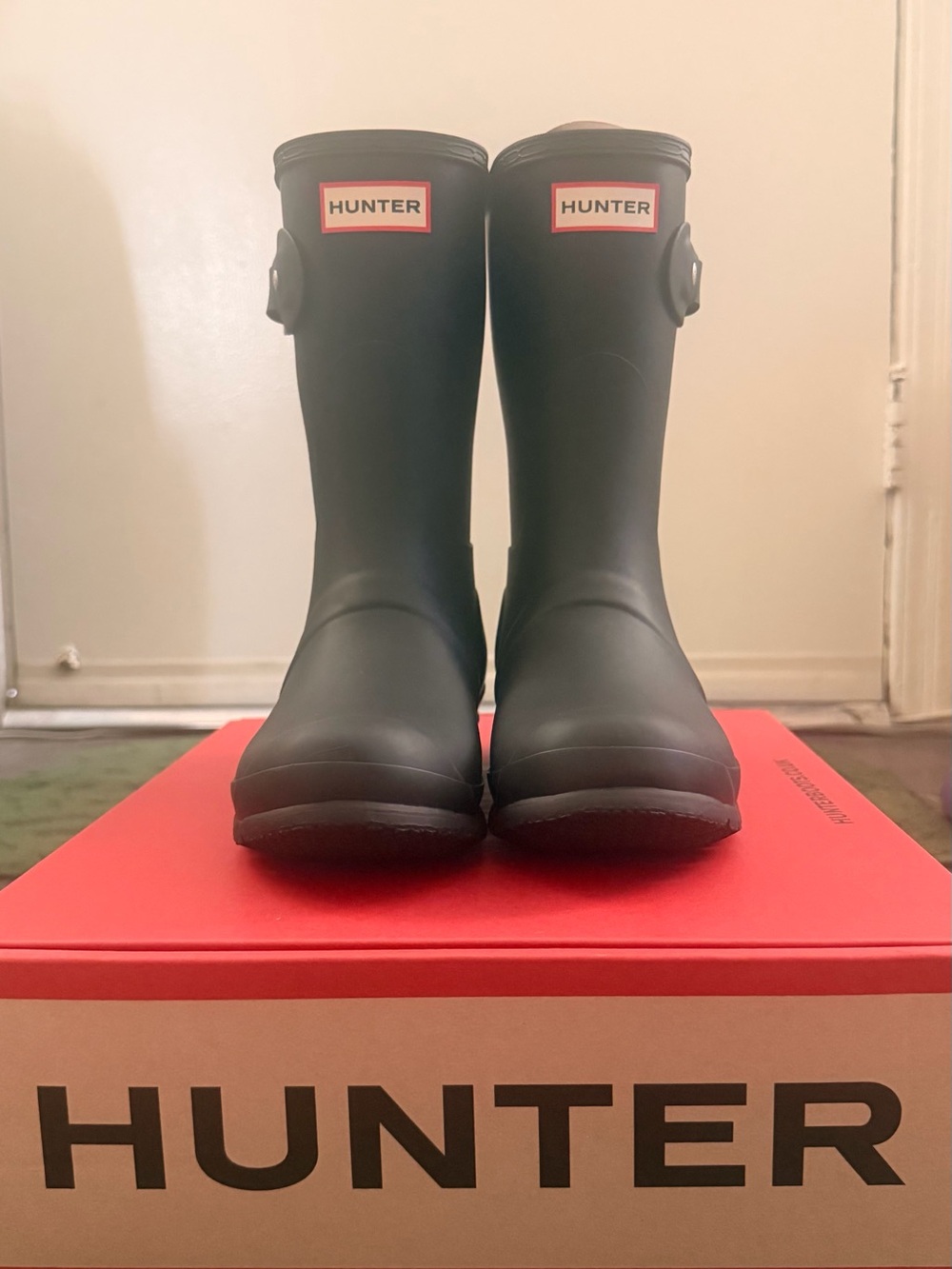 *BRAND NEW In Box* Hunter Women's Original Short Rain Boots - Picture 2 of 7